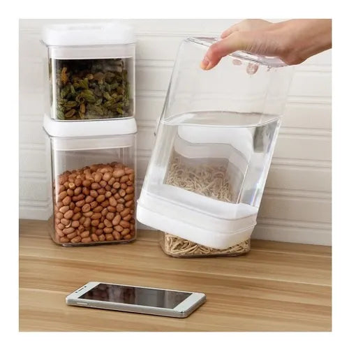 Kit 4 Potes Herméticos Acrílico Quadrado Empilháveis Trava Cor Branco